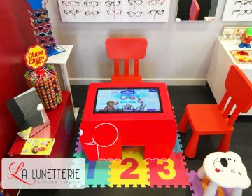 Touchtable for kids Table Kid's Lourdes France
